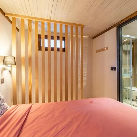 Le Duplex Du *